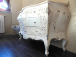 Mobile bagno intagliato