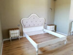 Letto matrimoniale con conchiglia imbottito