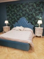 Letto imbottito bottonato
