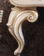 Consolle gambe intagliate
