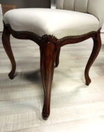 Sedia schienale capitonn&egrave; - gambe francesi