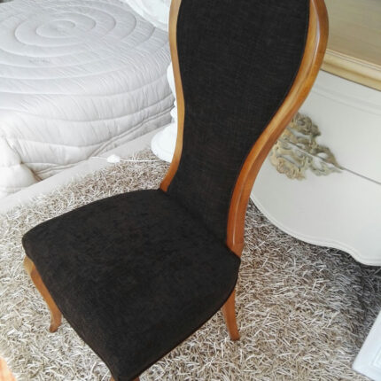Sedia Calice in legno imbottita
