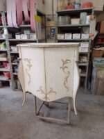 Credenza a due ante