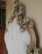 Letto matrimoniale intagliato