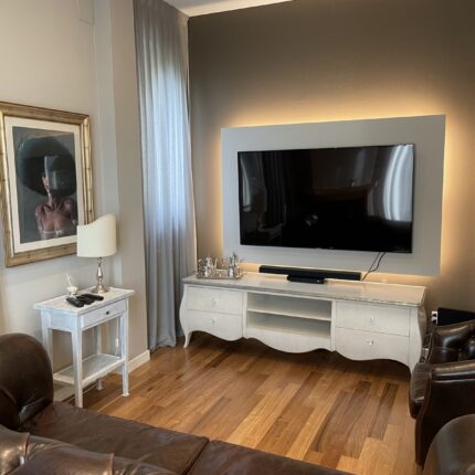 Base Porta Tv sagomata