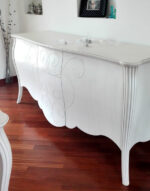 Credenza due ante e tre cassetti