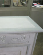 Credenza dipinta a mano