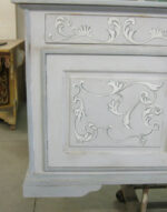 Credenza dipinta a mano