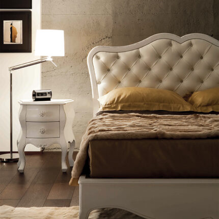 Letto a cuore capitonn&egrave;